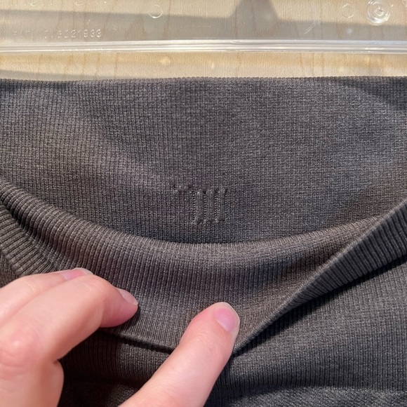 Lululemon capris - Picture 2 of 5